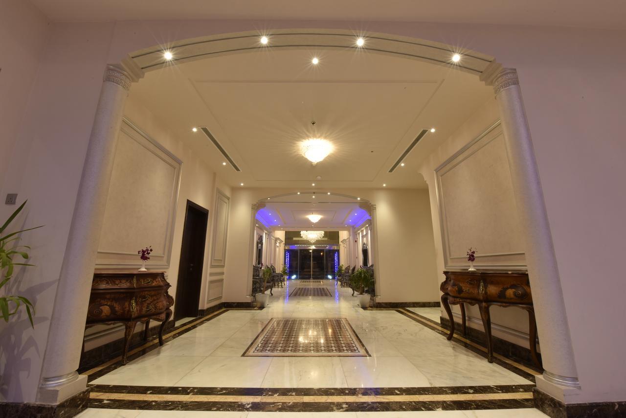Blue Night Hotel Jeddah Exterior photo