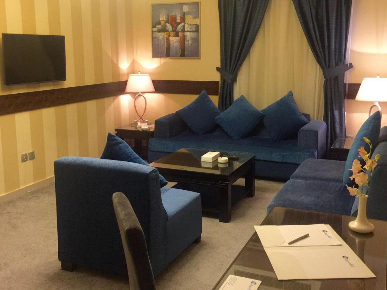 Blue Night Hotel Jeddah Exterior photo